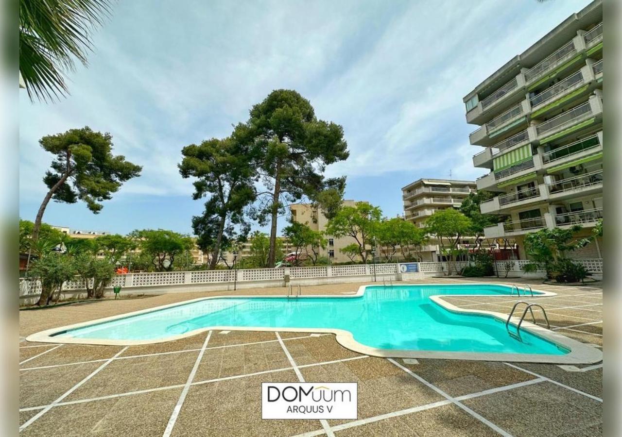 Domuum Holidays - Arquus V Salou Exterior photo